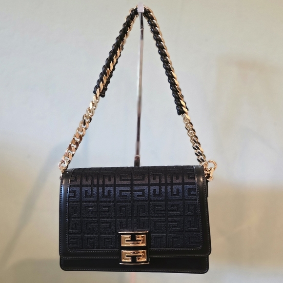 New Givenchy Embroidered Fabric and Leather Chain Medium Bag - Picture 2 of 14